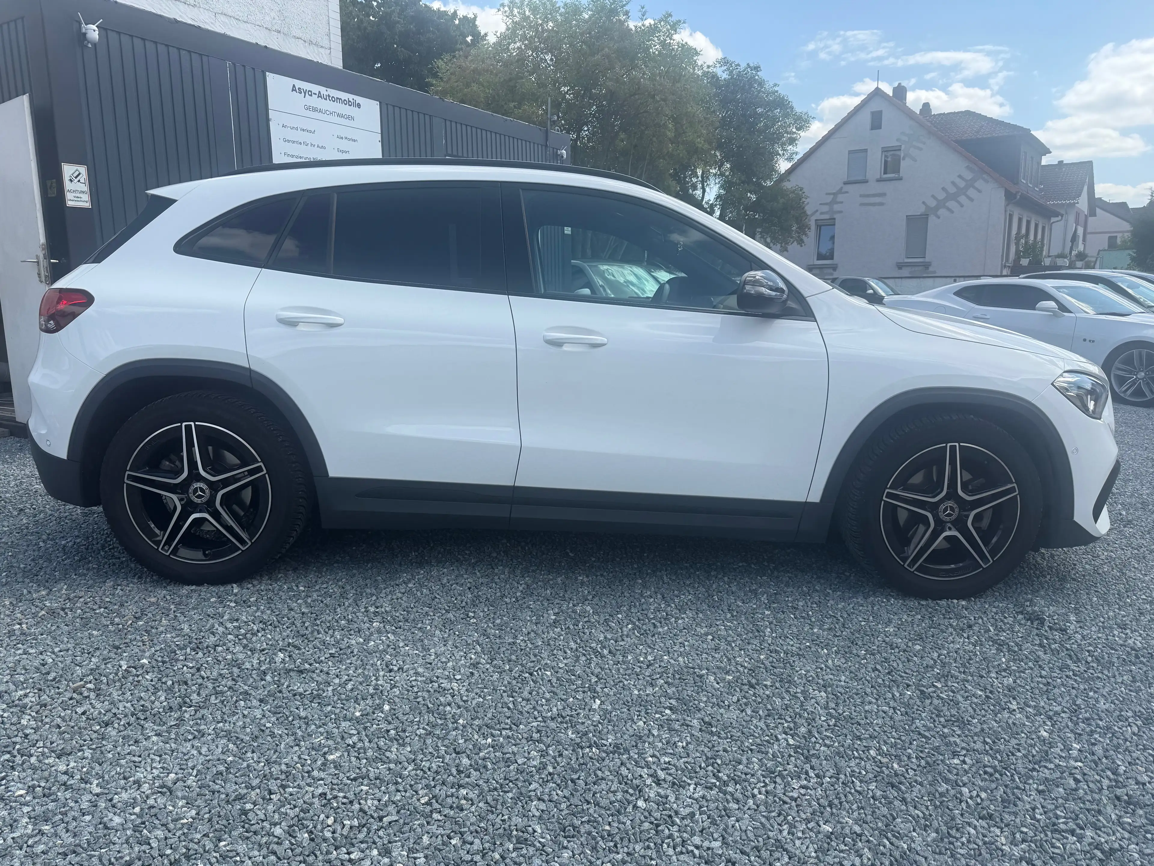 Mercedes-Benz GLA 220 GLA Diesel d 8G-DCT AMG Line — photo 2