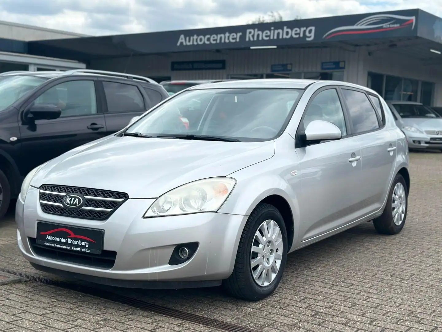 Kia Ceed / cee'd KIA Ceed *HU NEU* BENZIN Grau - 1