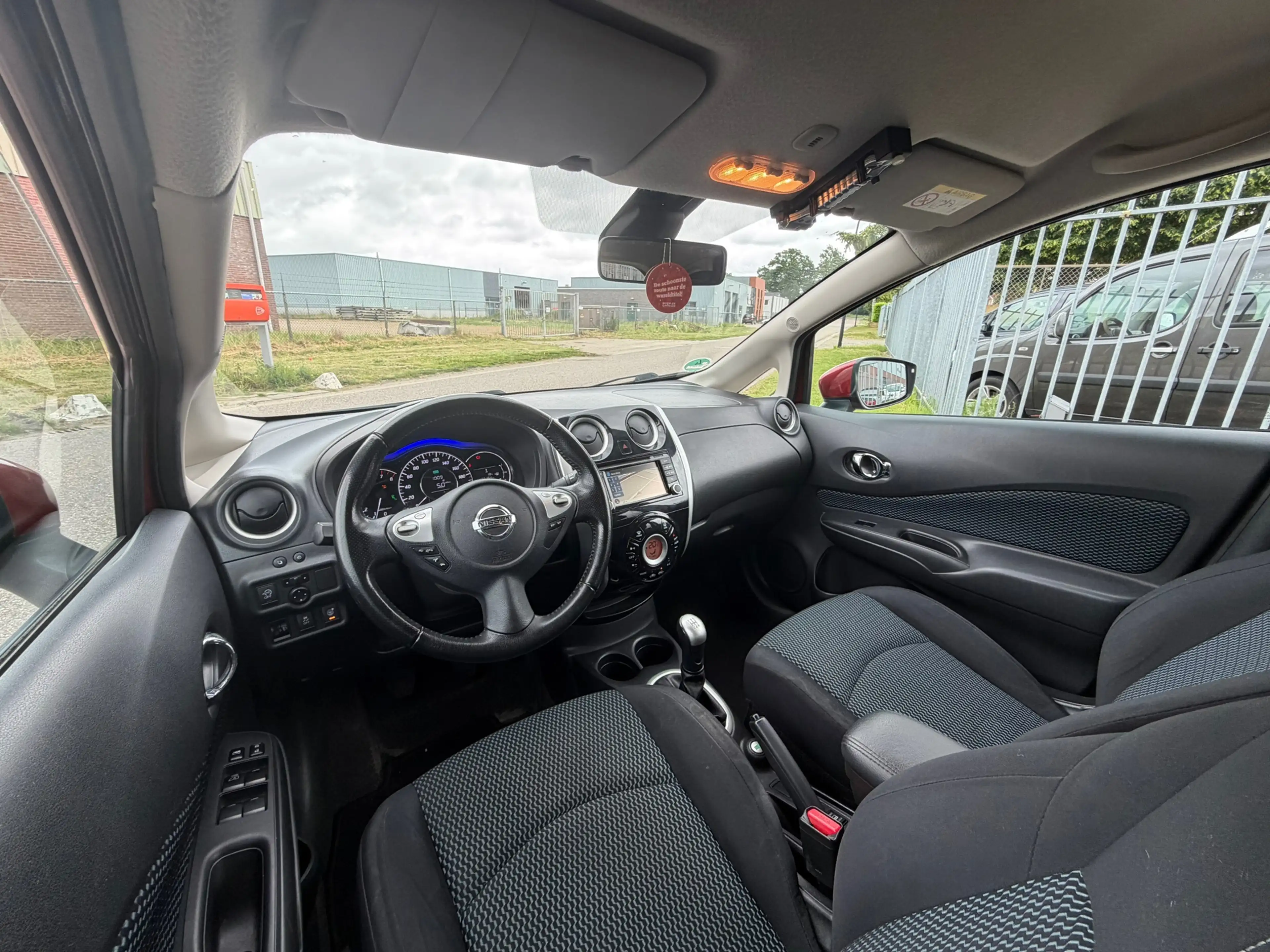 Nissan Note 1.2 DIG-S Tekna 98PK 5 deurs! Navi l 360 camera l — photo 6