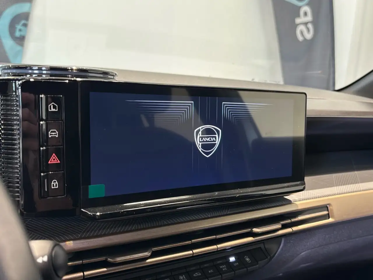 Lancia Ypsilon 2026 — фото 13