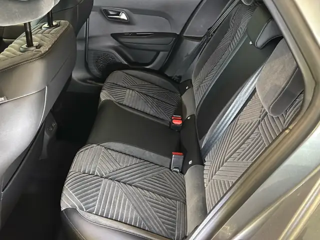 Lancia Ypsilon view 12