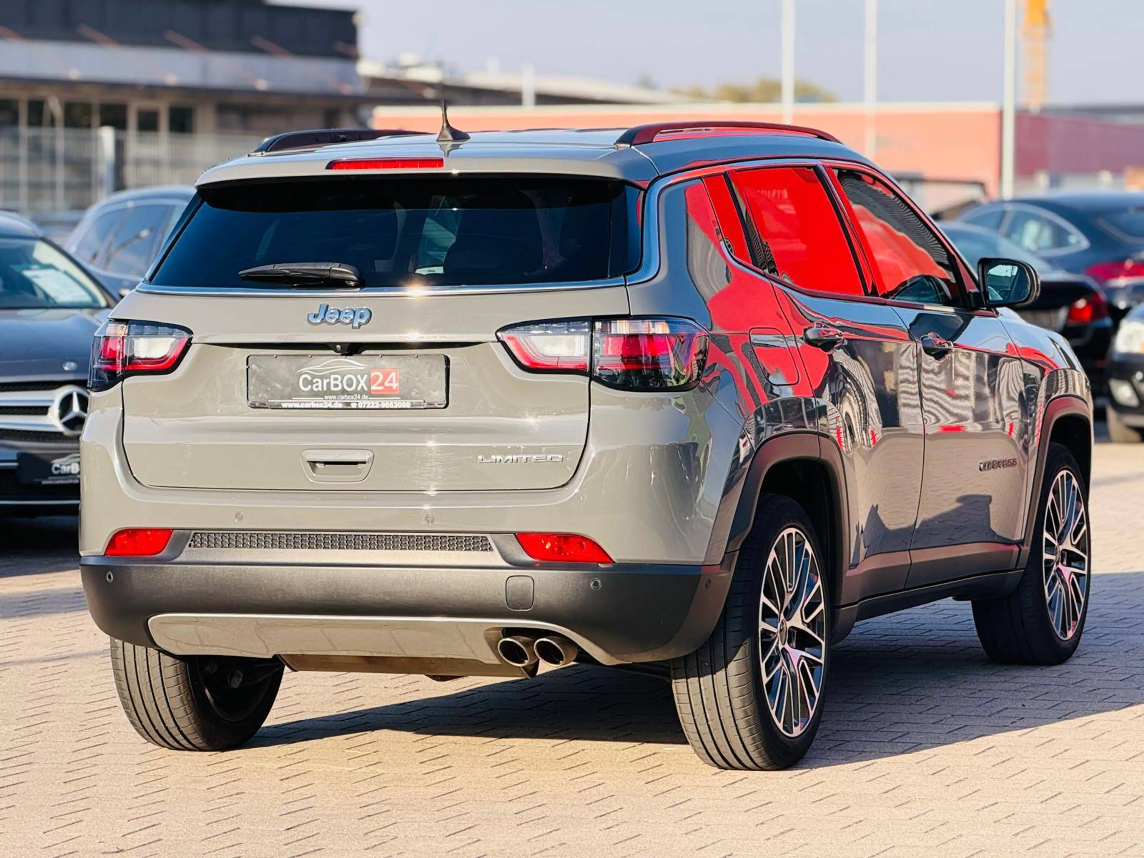 Jeep Compass 80th Anniversary LIMITED FWD TÜV & Service Neu Garantie Finanzierung Möglich — photo 23