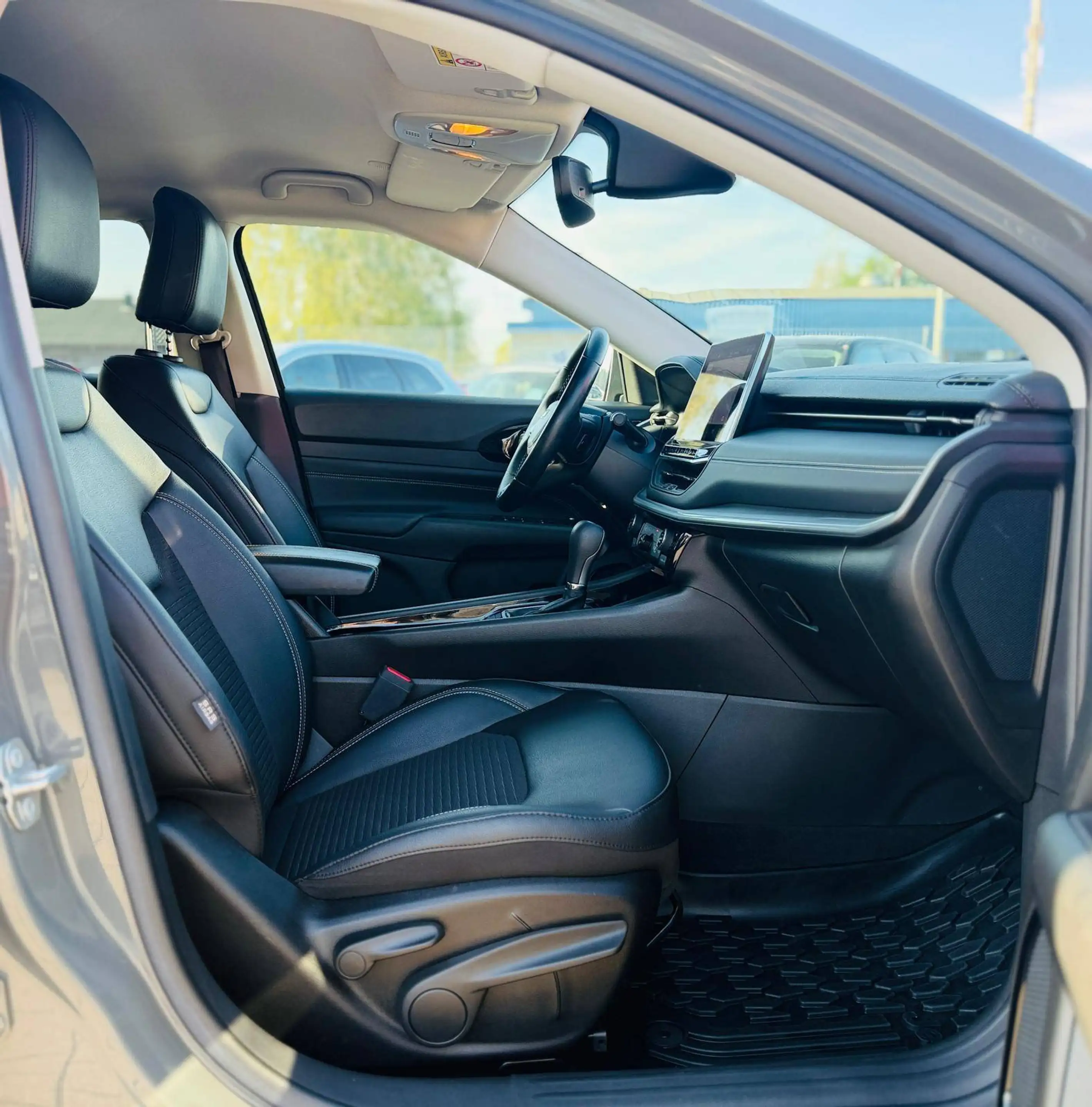 Jeep Compass 80th Anniversary LIMITED FWD TÜV & Service Neu Garantie Finanzierung Möglich — photo 9