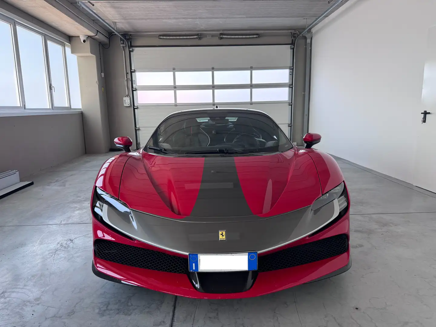 Ferrari SF90 Stradale ASSETTO FIORANO Rouge - 1
