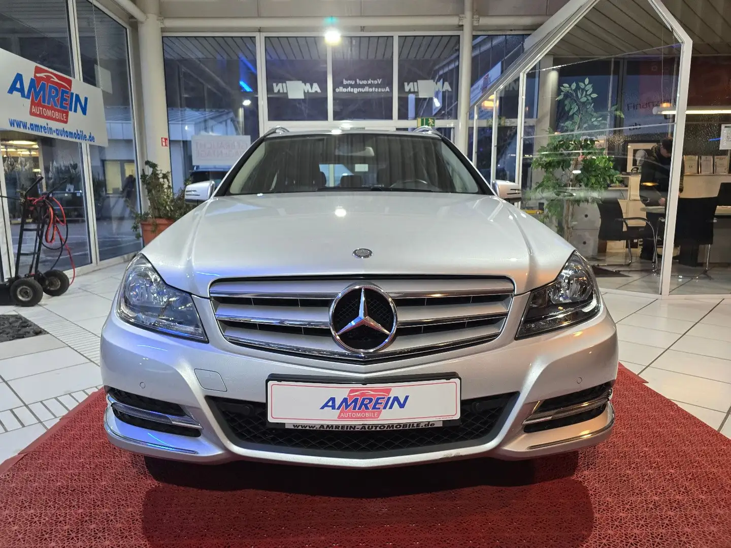 Mercedes-Benz C 250 T BlueEfficiency+AHK+NAVI+TEILLEDER+SHZ+ Silber - 2