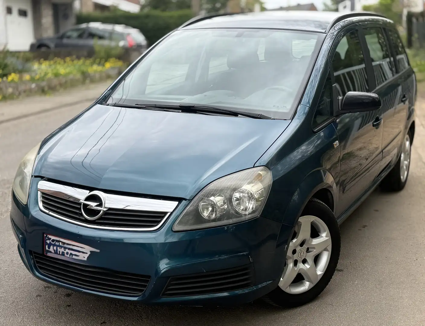 Opel Zafira 1.9 DTL CDTi Cosmo FAP - 2