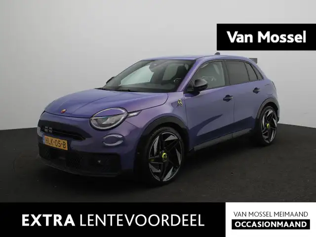 Fiat 600e Abarth Scorpionissima 54 kWh | Sabelt Kuipstoelen