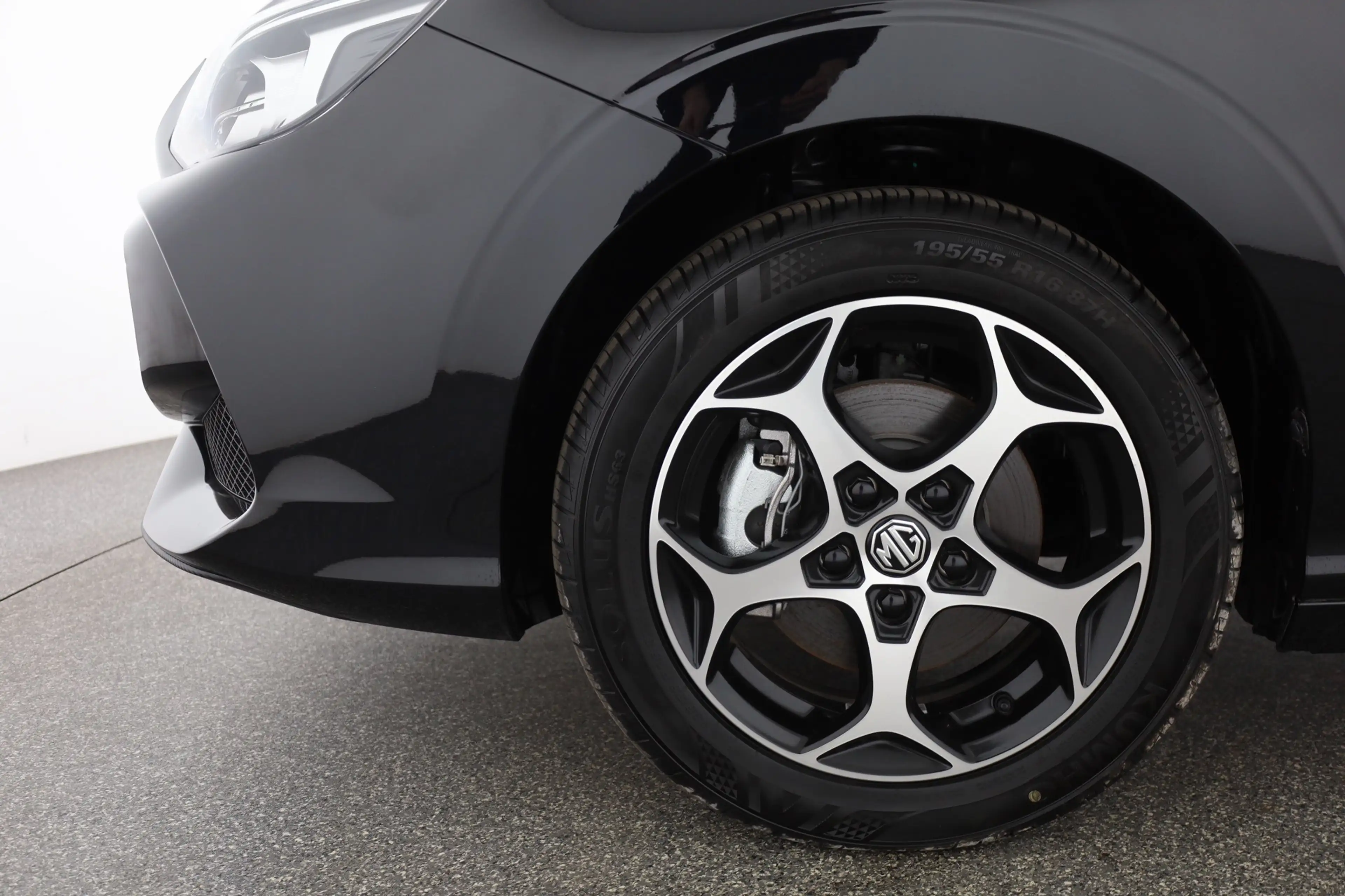 MG MG3 1.5 Comfort LED Navi Kamera — photo 28