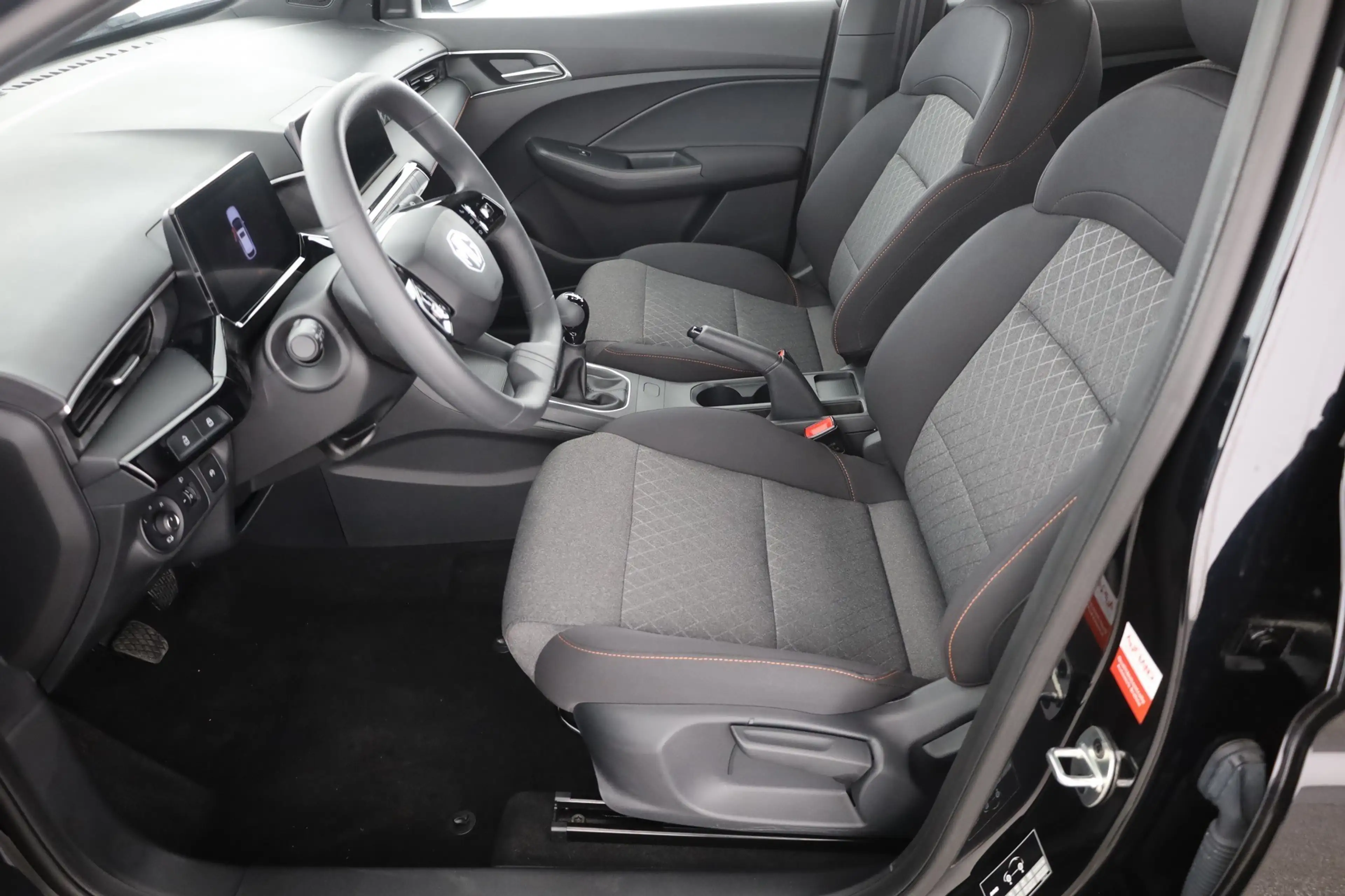 MG MG3 1.5 Comfort LED Navi Kamera — photo 21