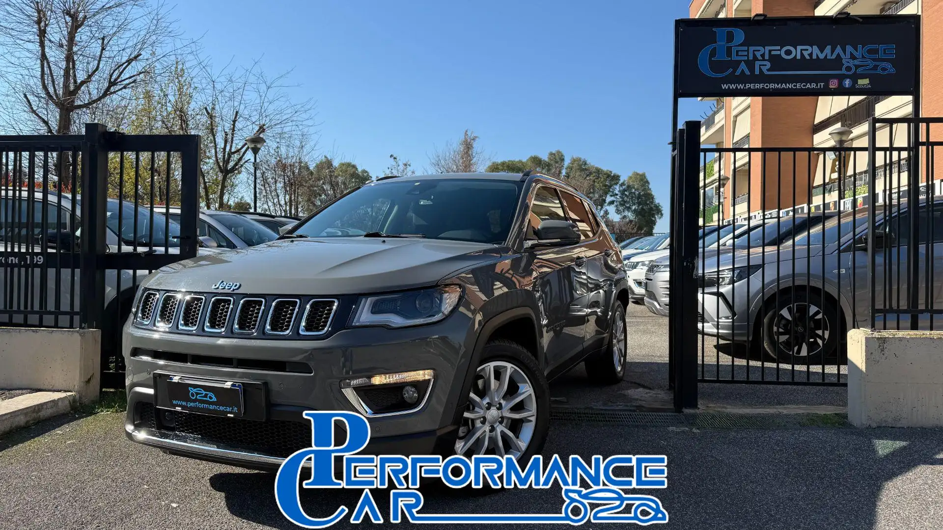 Jeep Compass 1.3T4 190CV PHEV AT6 4xe LIMITED*24M.G.*CARPLAY* Сірий - 1