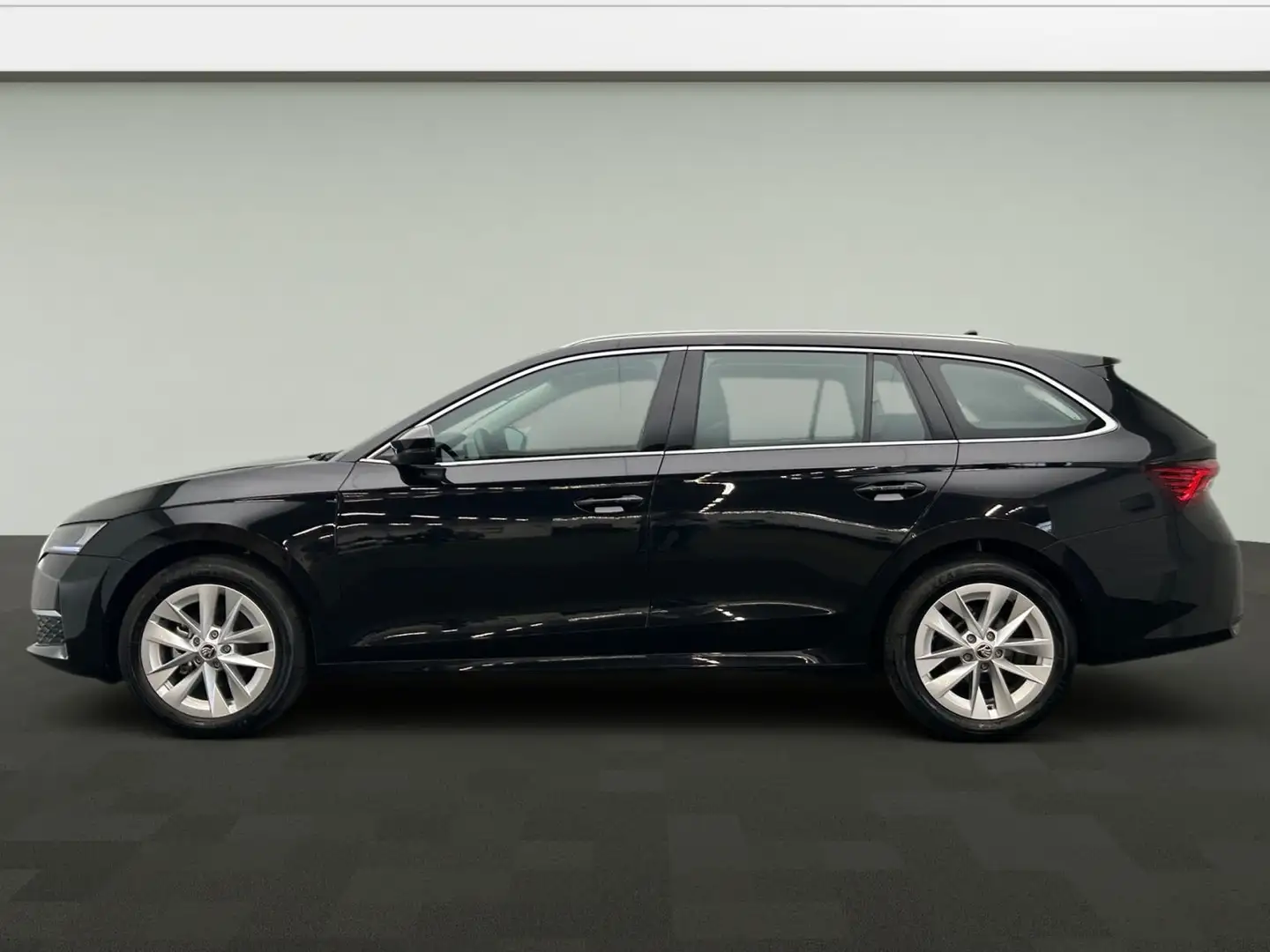 Skoda Octavia Combi 2.0 TDI Selection DSG*Pano*LED*Vir Schwarz - 2