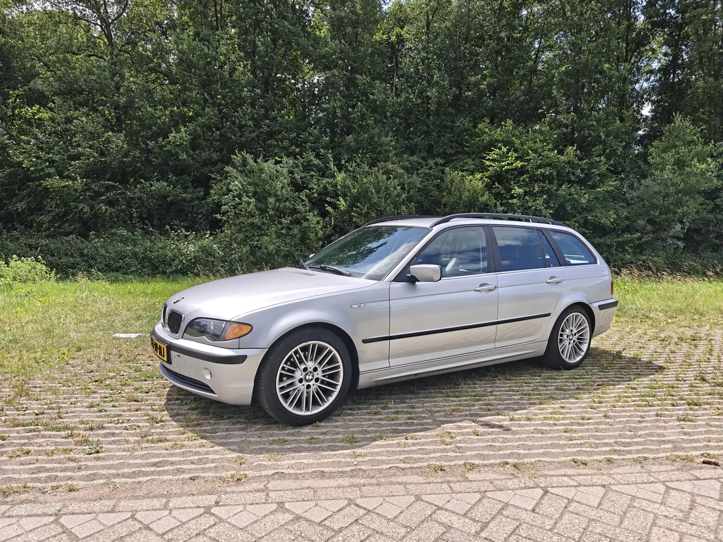 BMW 325 325i Executive Zilver - 1