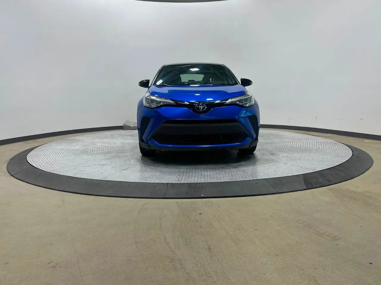 Toyota C-HR fotografie Toyota C-HR