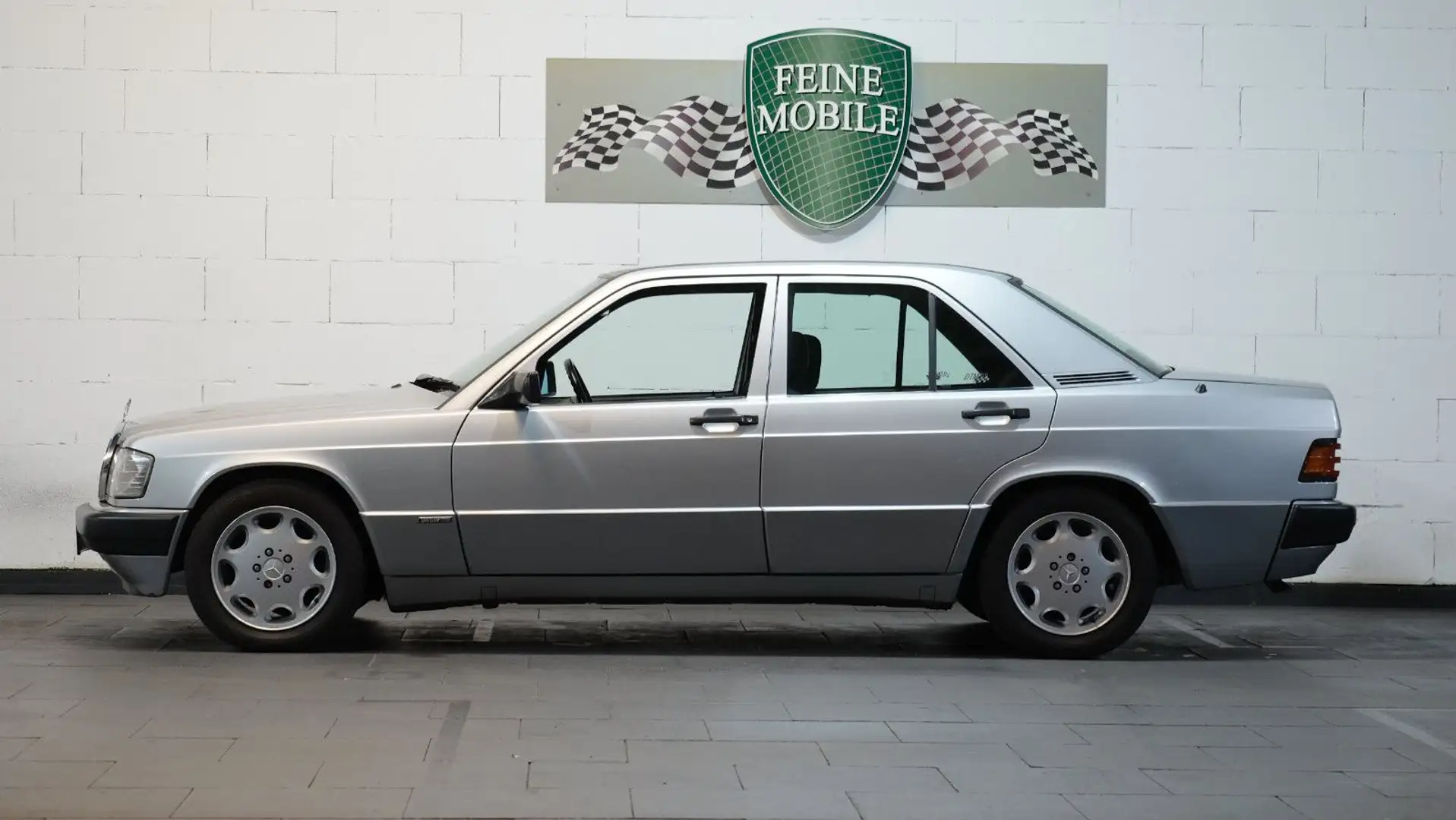 Mercedes-Benz 190 E 1.8 Sportline Silber - 2