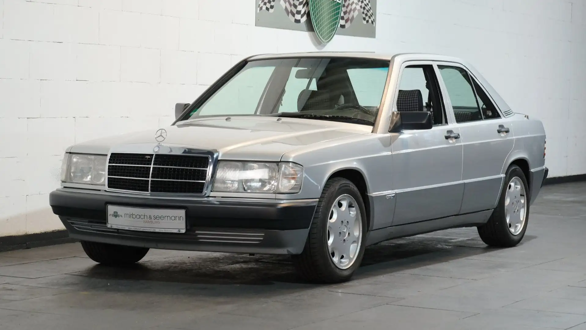 Mercedes-Benz 190 E 1.8 Sportline Silber - 1