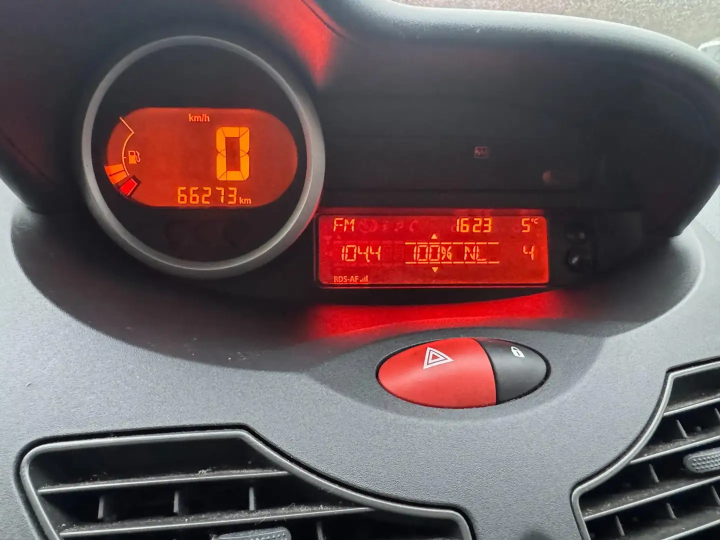 Renault Twingo 1.2-16V Collection AIRCO ORG 66273 KM NAP SCHUIFBA Weiß - 2