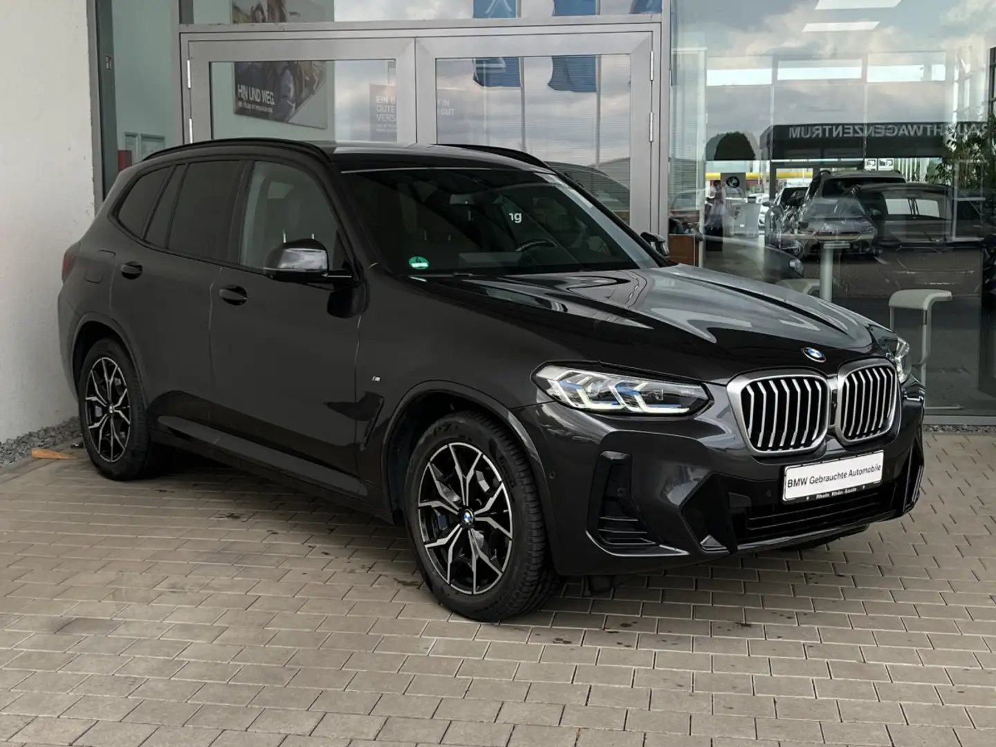 BMW X3 xDrive20d M Sportpaket St.Heiz.Laser.Hifi.AHK Grijs - 2