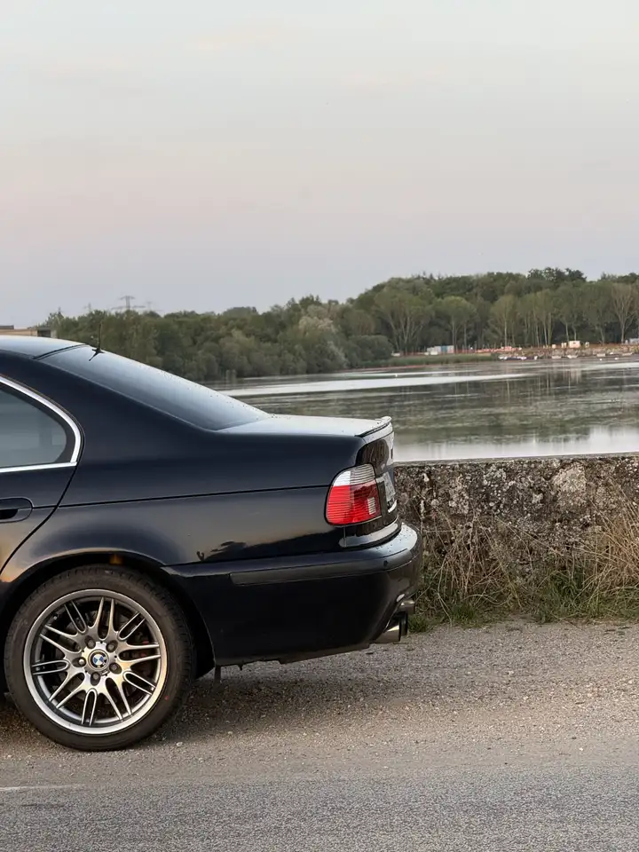 BMW M5, foto 2