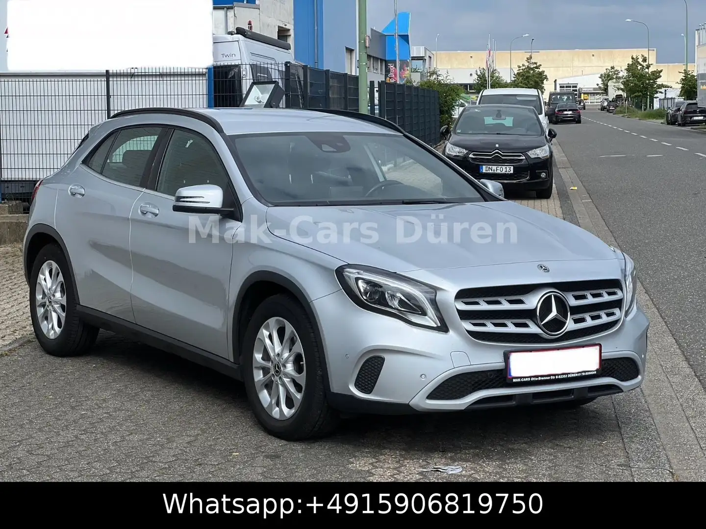 Mercedes-Benz GLA 200 d/Navi/Leder/Led/Pdc/Kamera/PDC Silber - 2