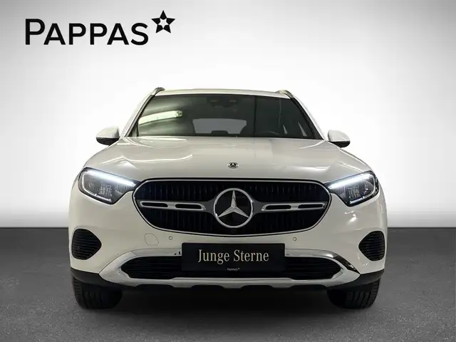 Mercedes-Benz GLC 220 d 4MATIC Totw PTS Cam Distr AHK LED SHZ Ansicht 4