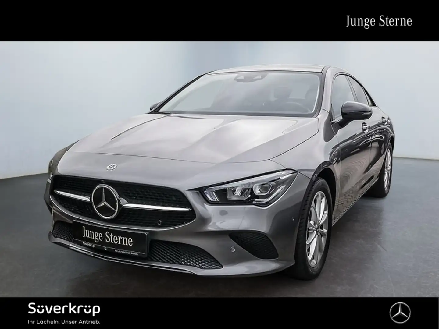 Mercedes-Benz CLA 200 Coupé Grau - 2