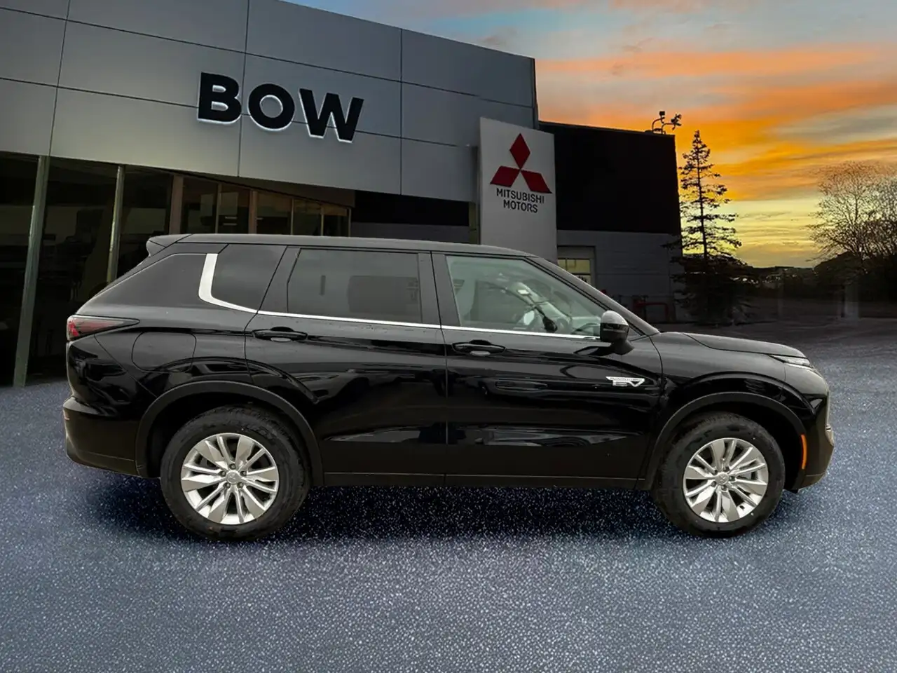 Mitsubishi Outlander снимка Mitsubishi Outlander