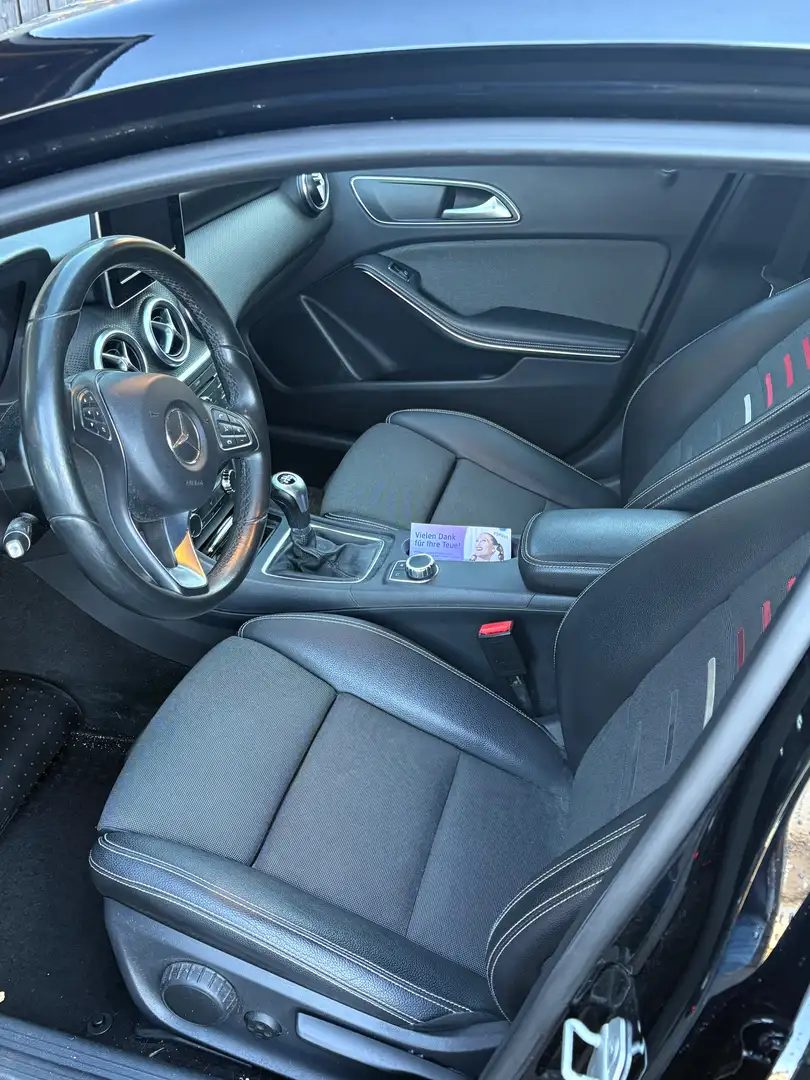 Mercedes-Benz A 160 A 160 d Schwarz - 2