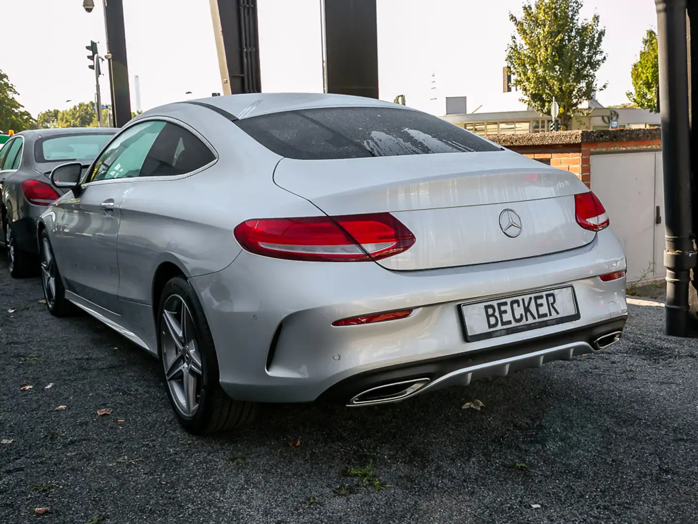 Mercedes-Benz C 200 Coupé AMG KAMERA BURMESTER TOTWINKEL LED Silber - 2