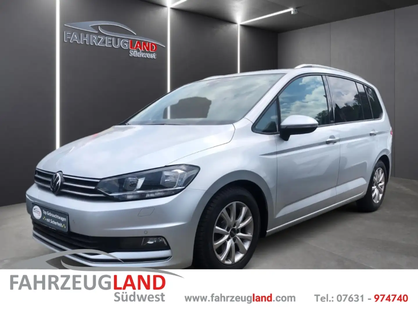 Volkswagen Touran United 2.0 TDI 7 Sitzer Navi Klimatronic LM Shz AH Argento - 1