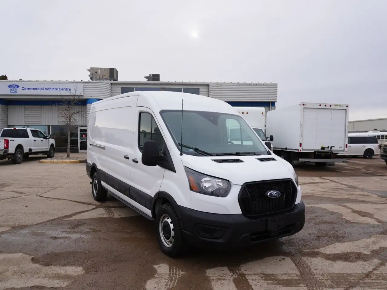 2022 Ford Transit Cargo Van