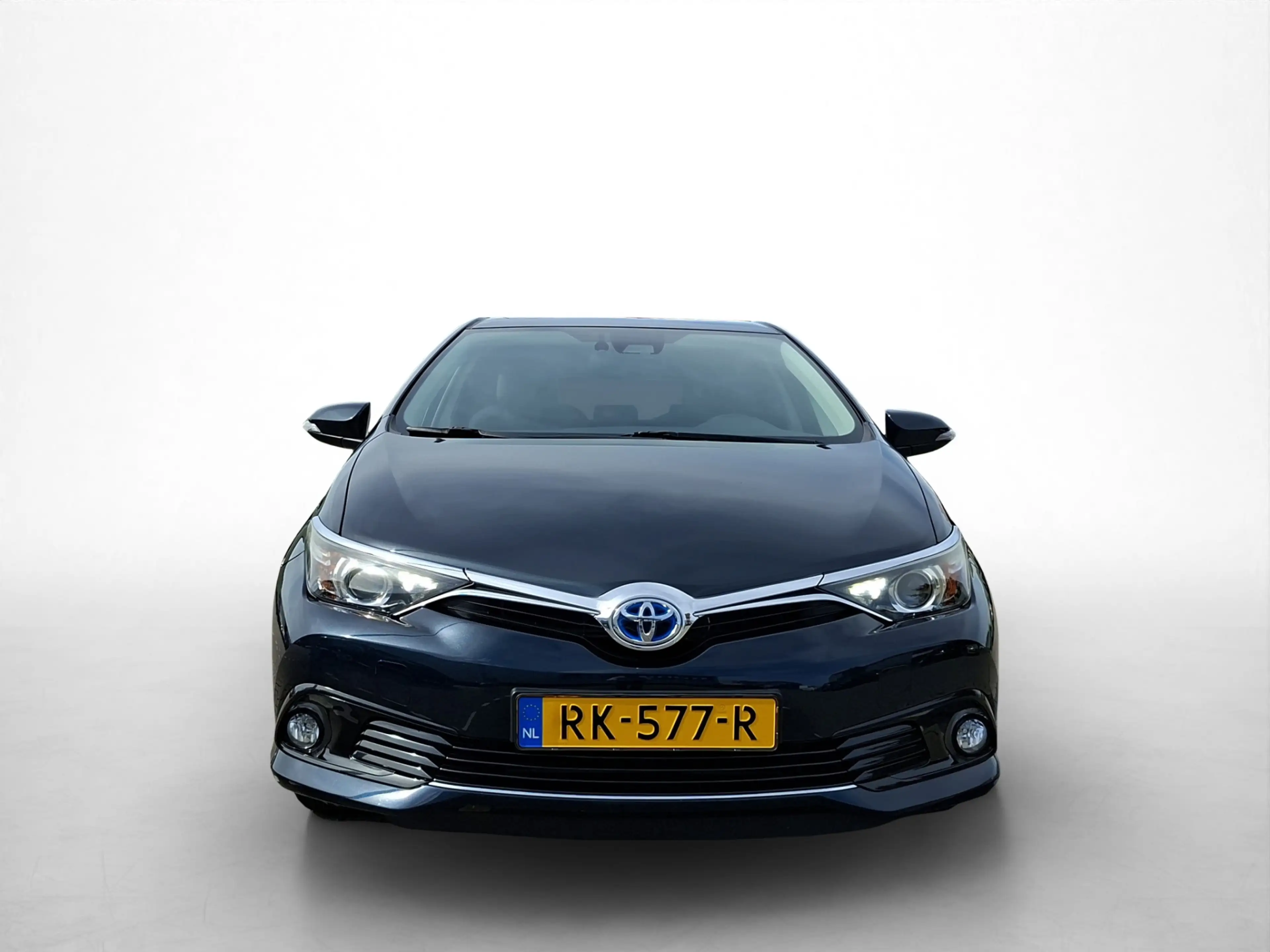 Toyota Auris 1.8 Hybrid Dynamic Go | Navigatie | Camera | Trekh — photo 2