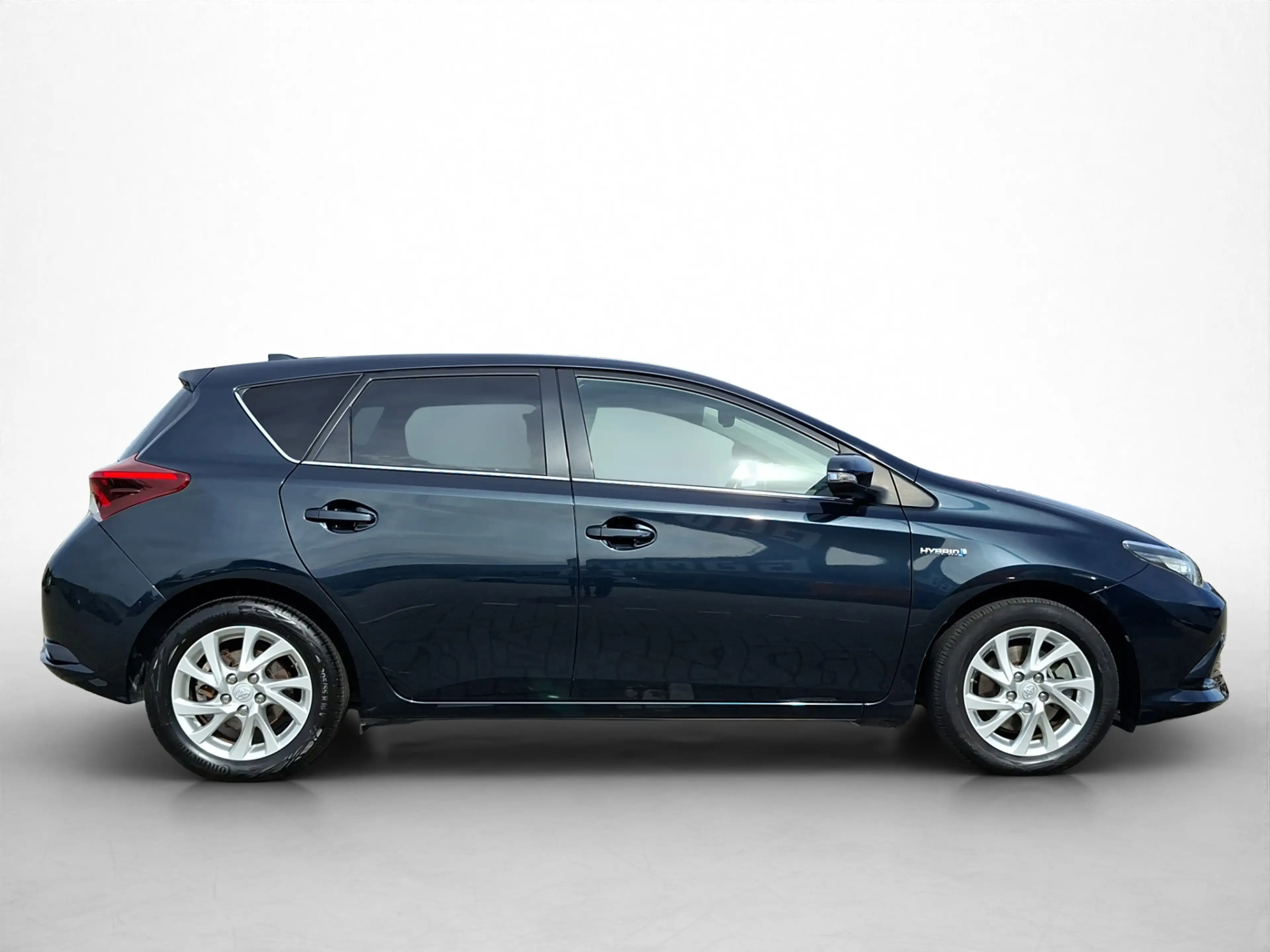 Toyota Auris 1.8 Hybrid Dynamic Go | Navigatie | Camera | Trekh — photo 4