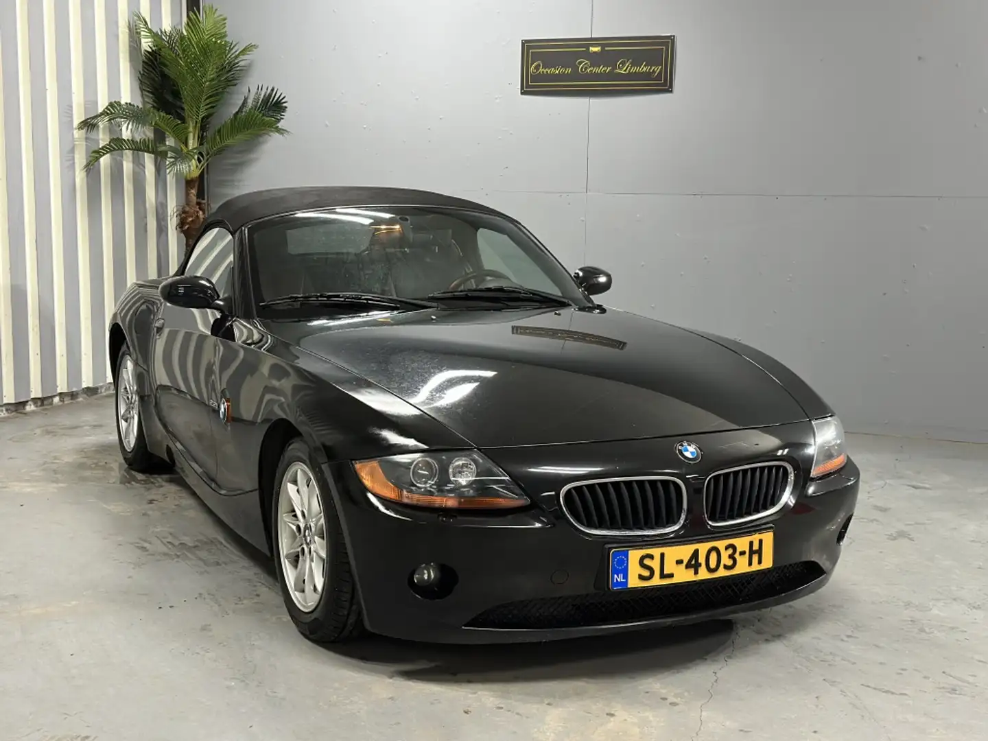 BMW Z4 Roadster 2.2i Zwart - 2