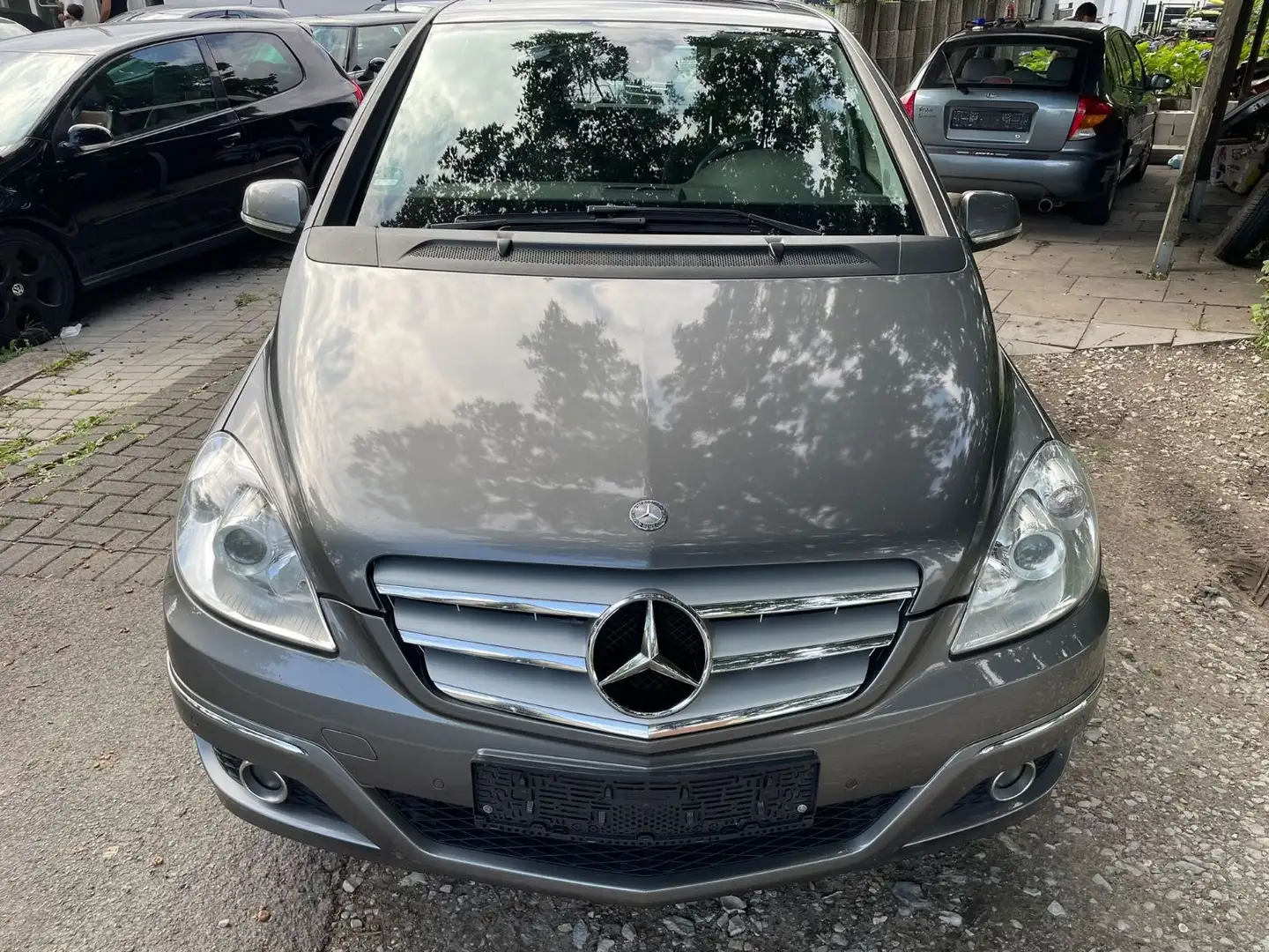 Mercedes-Benz B 170 B170 Erdgas, Automatik,Navi,SHZ,Klima,AHK,L-Dach Grau - 2