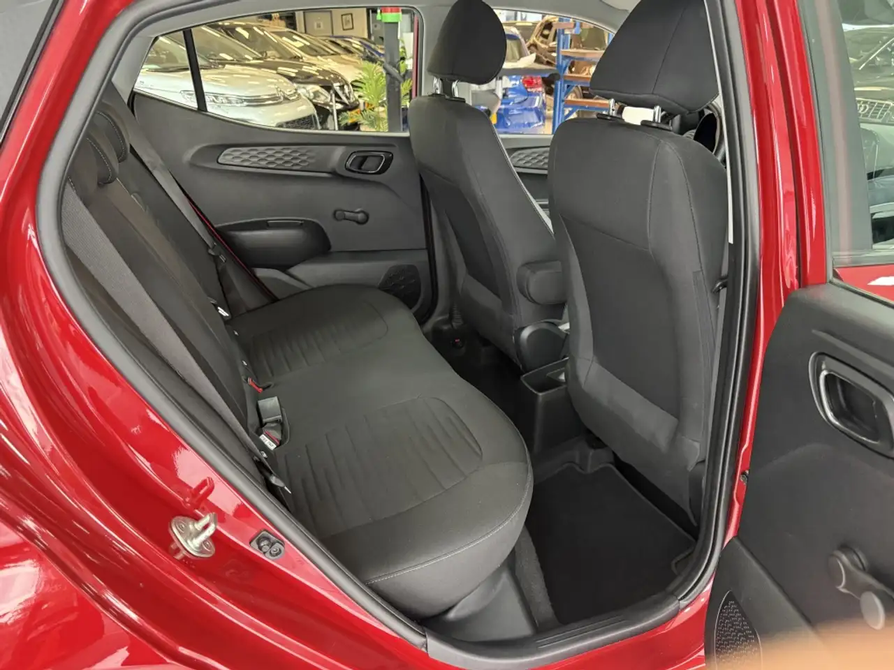 Hyundai i10 1.0 Comfort Smart 5p Bovag Garantie Automaat, миниатюра 26