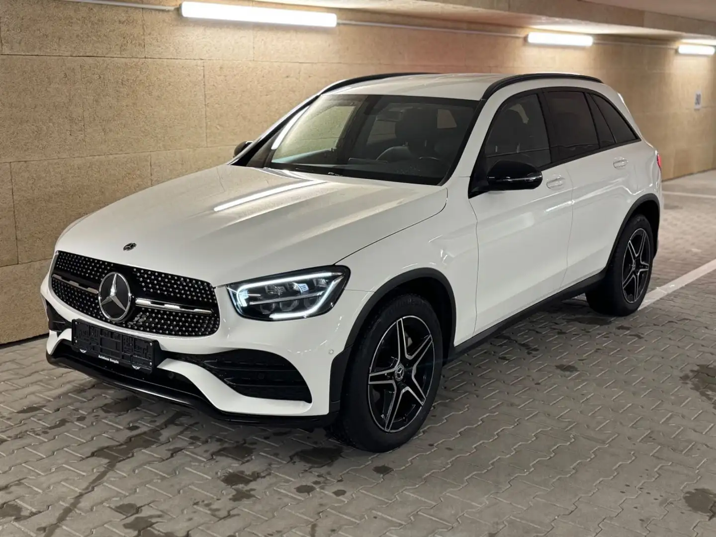 Mercedes-Benz GLC 220 d 4M AMG NIGHT WIDES. KAM LED AHK TWA Weiß - 1