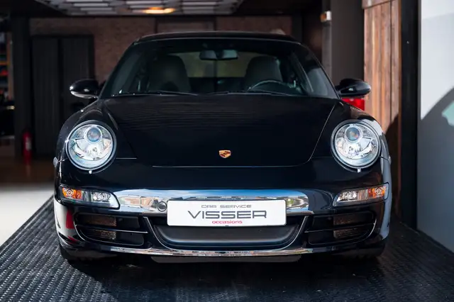 Porsche 997 3.8 Carrera S Basaltschwarz-metallic NL-auto