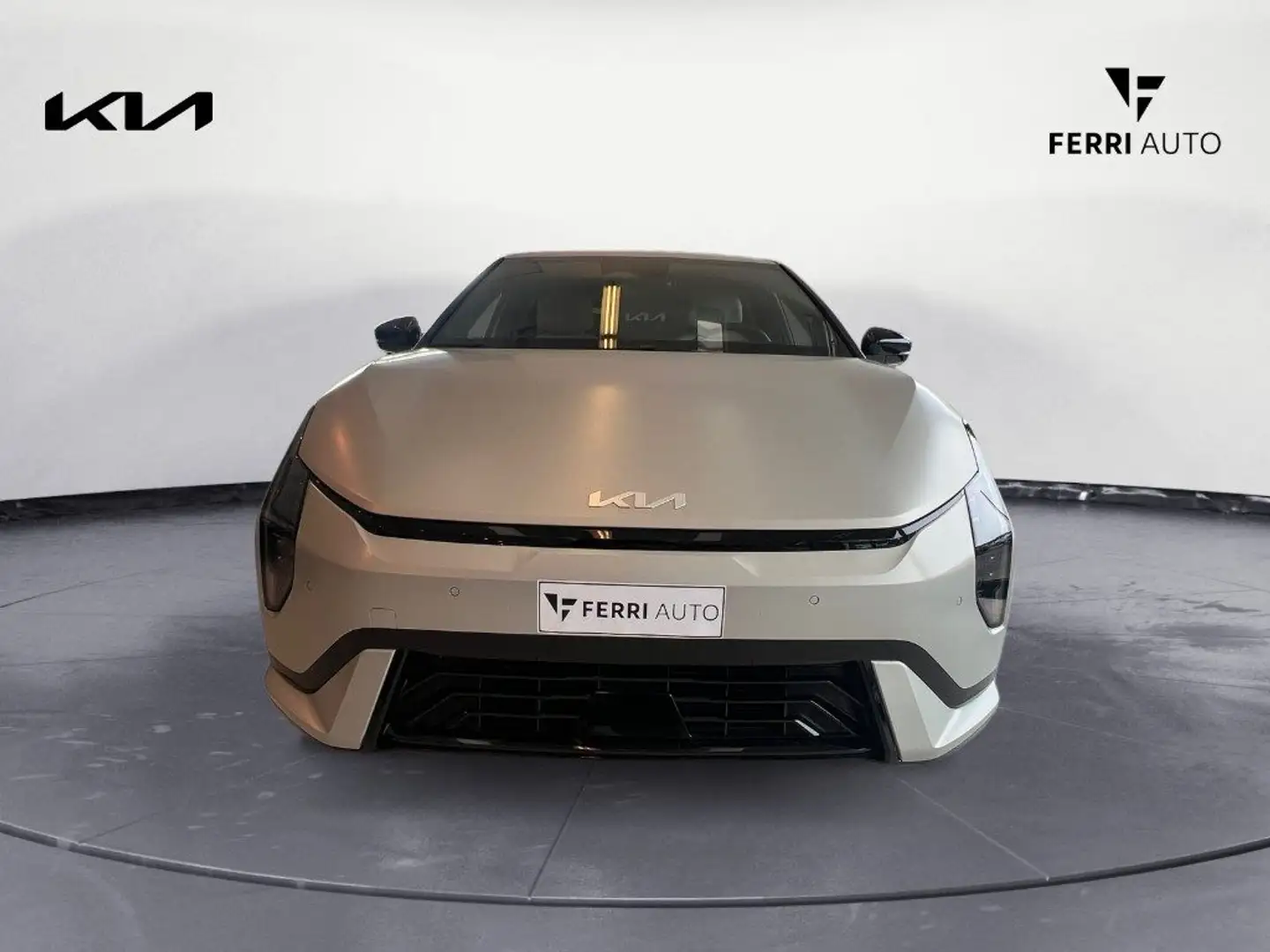 Kia EV4 81.4 kWh Long range GT-line Argento - 2
