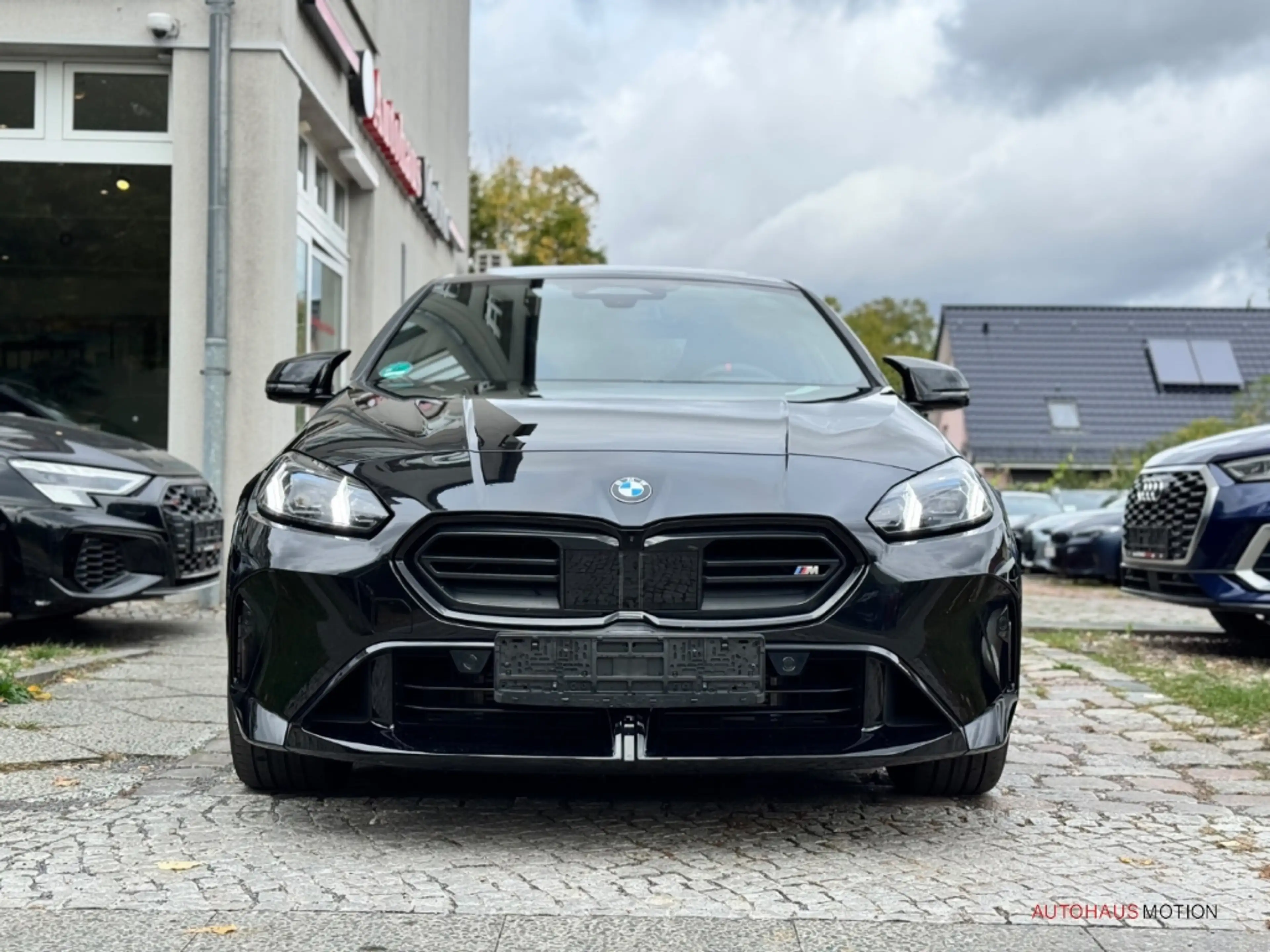 BMW 235 M235 xDrive Gran Coupe Pano HUD Navi Kamera — photo 3
