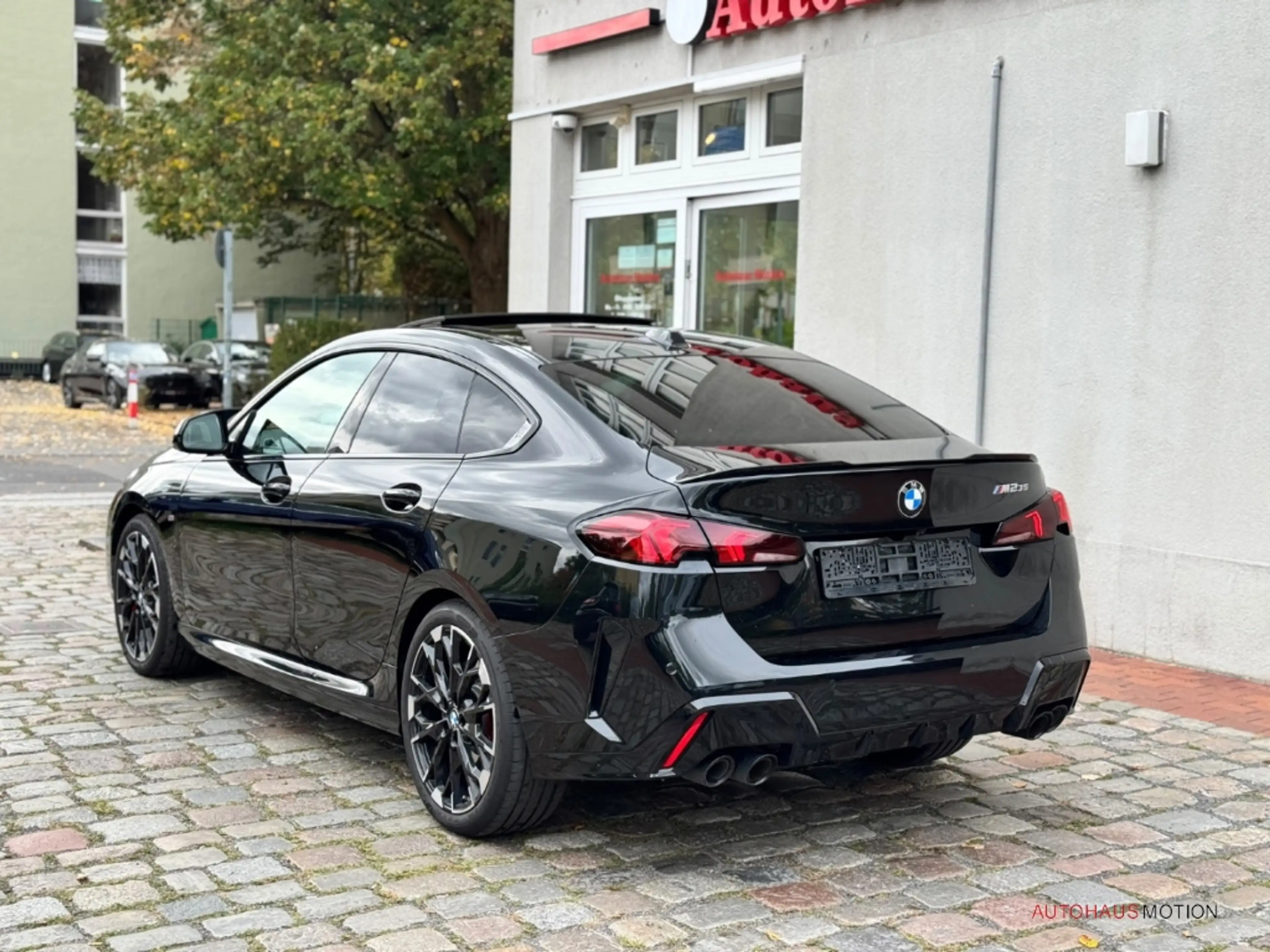 BMW 235 M235 xDrive Gran Coupe Pano HUD Navi Kamera — photo 7