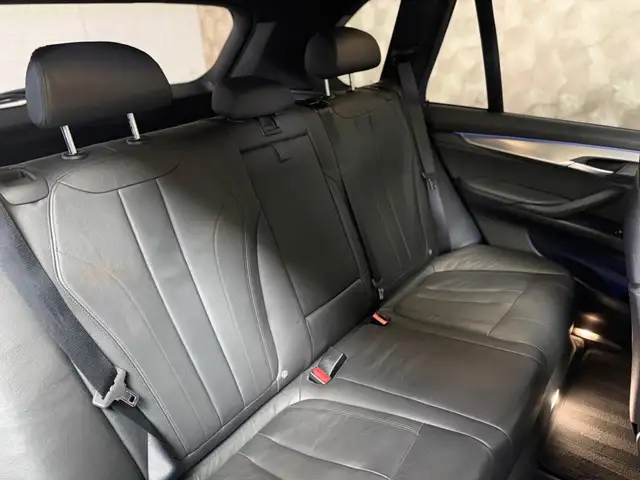 BMW X5 view 17