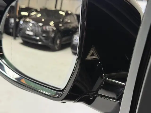 BMW X5 view 6