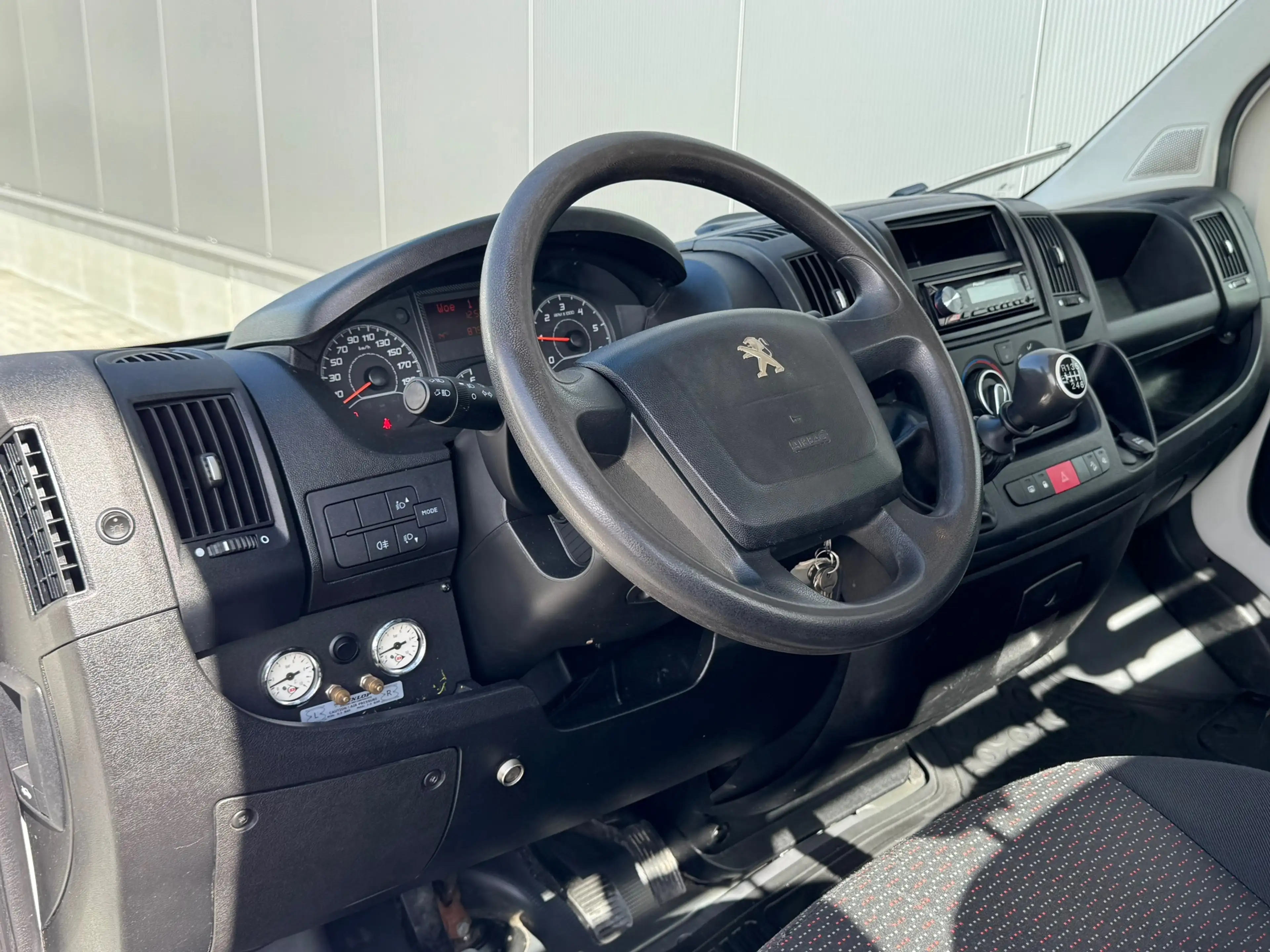 Peugeot Boxer 333 * Euro 6 * Pick-up * Airco * Bijrijdersbank * — photo 19