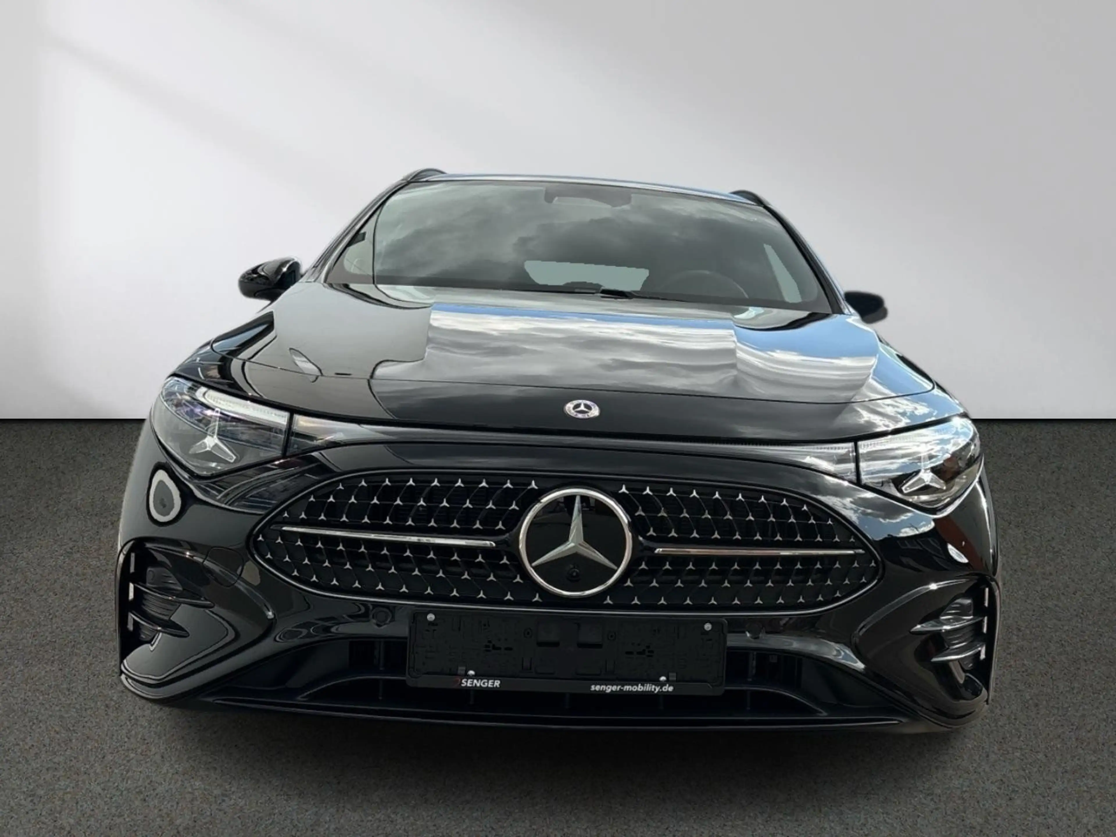 Mercedes-Benz CLA 200 SB AMG Night Pano 19" Totwinkel CarPlay — photo 5