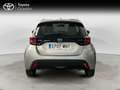 Toyota Yaris 5 Puertas Active Tech 120H Automático (e-CVT) Gris - thumbnail 4