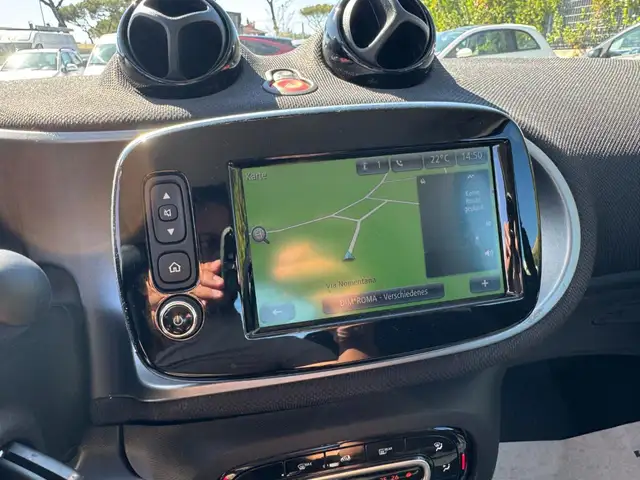 smart Fortwo view 10