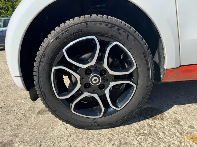 smart Fortwo view 14