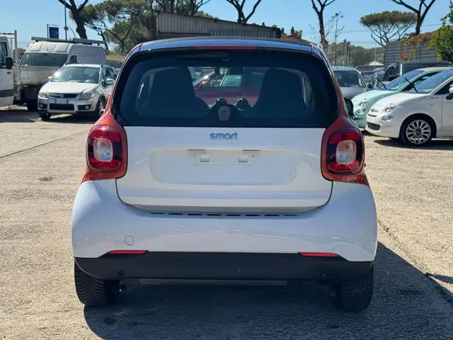 smart Fortwo view 4