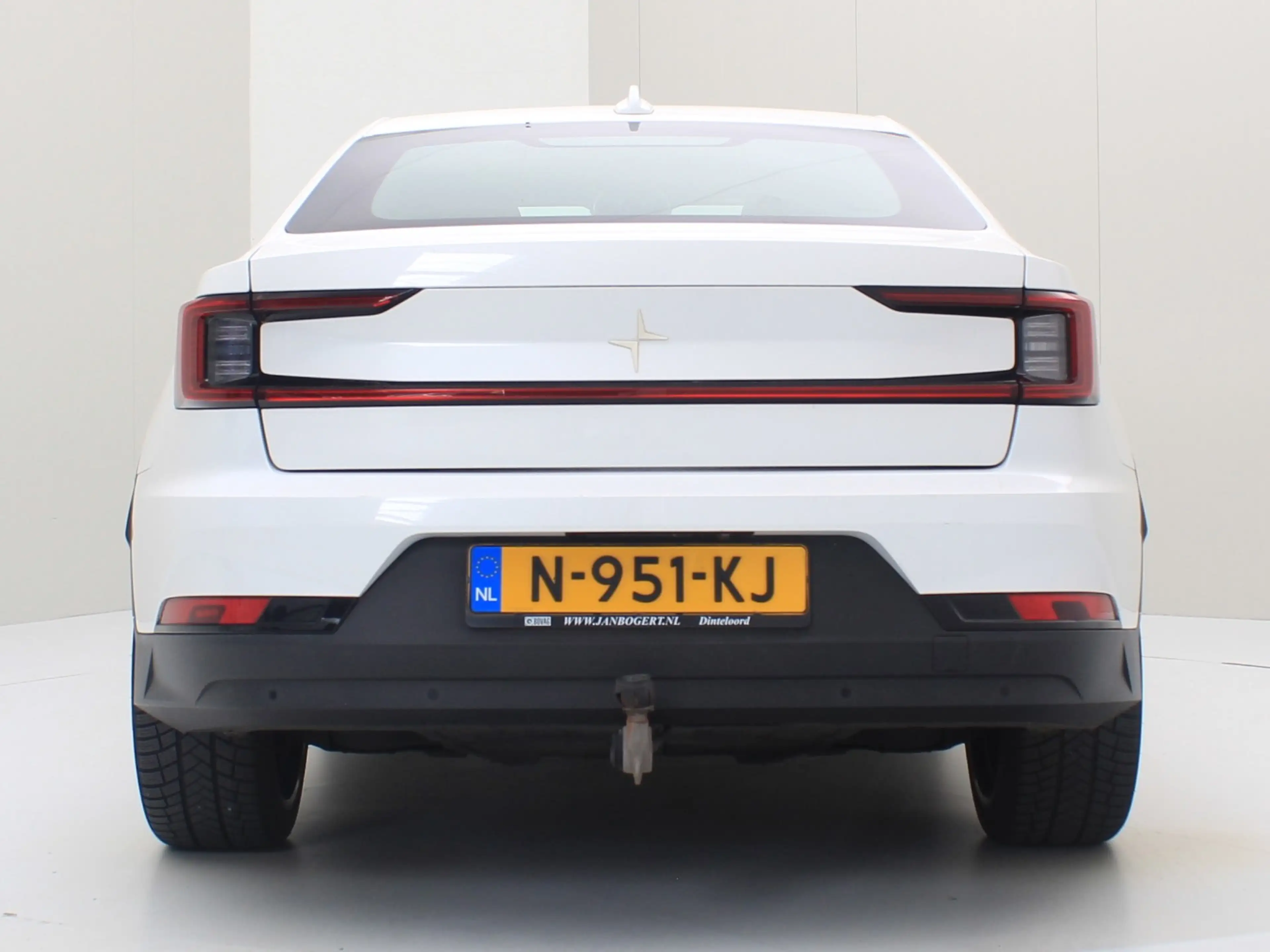 Polestar 2 Long Range Single Motor 231PK 92.1% SoH [ TREKHAAK — photo 7
