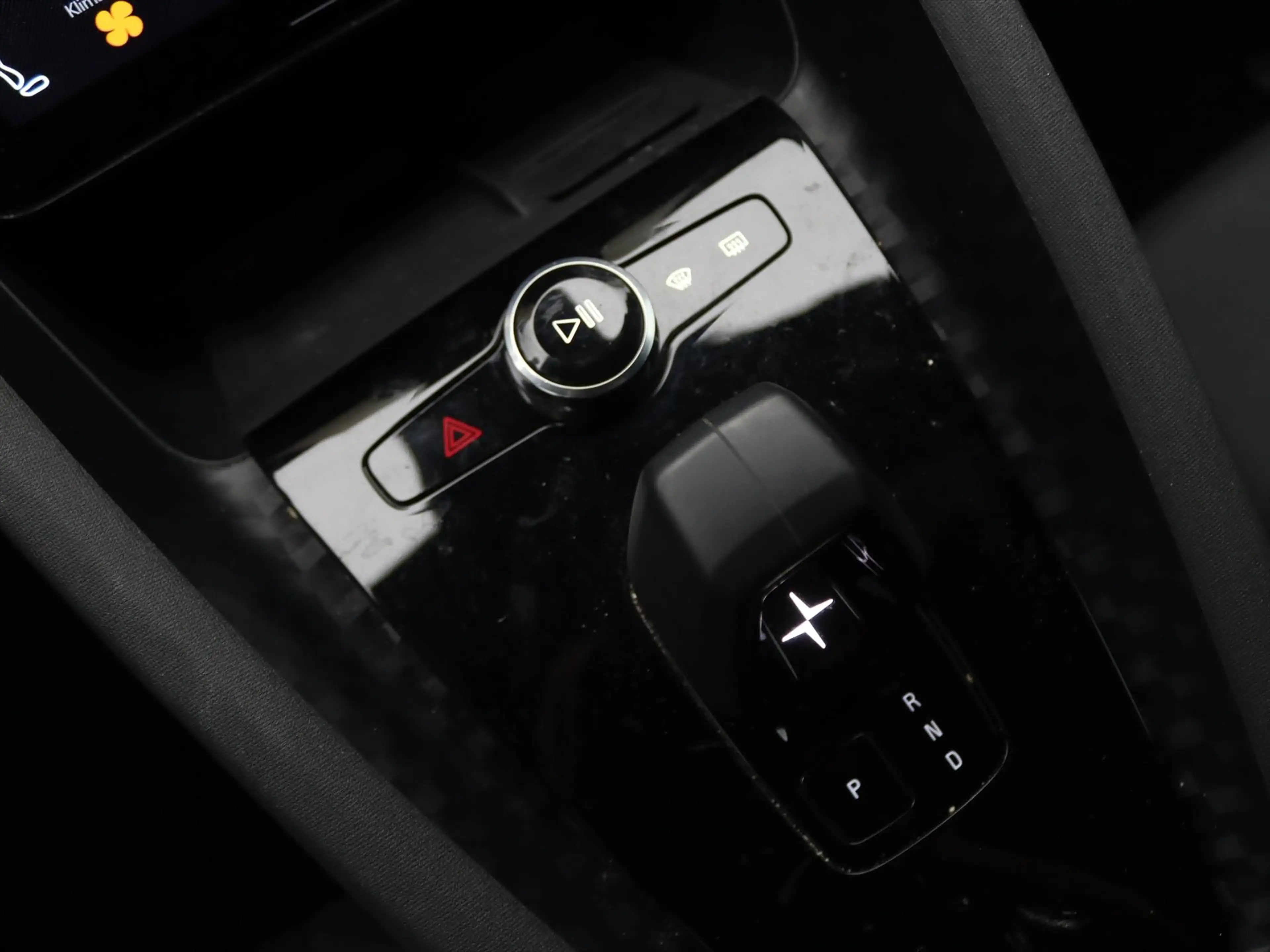 Polestar 2 Long Range Single Motor 231PK 92.1% SoH [ TREKHAAK — photo 33